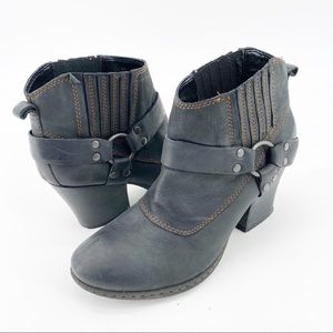 Born BOC Womens 8 Black Sasha Harness Ankle Boots